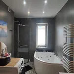 Z Jacuzzi * Hel