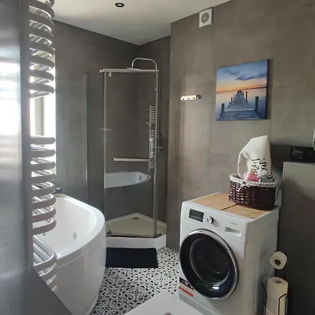Z Jacuzzi Apartmán *